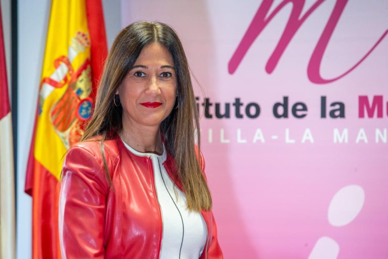 El Gobierno regional convoca las ayudas sociales y las de solidaridad de 2023 para mujeres víctimas de violencia de género