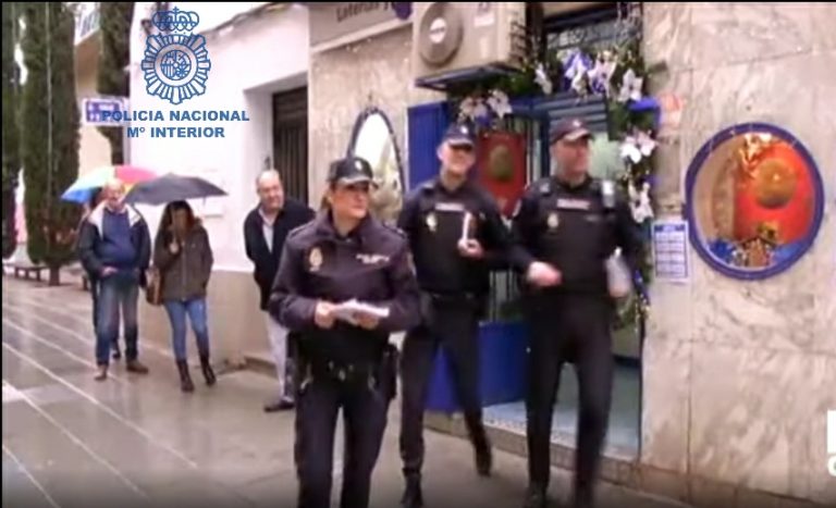 La Policía Nacional da las claves para hacer las compras de Navidad más seguras en Ciudad Real