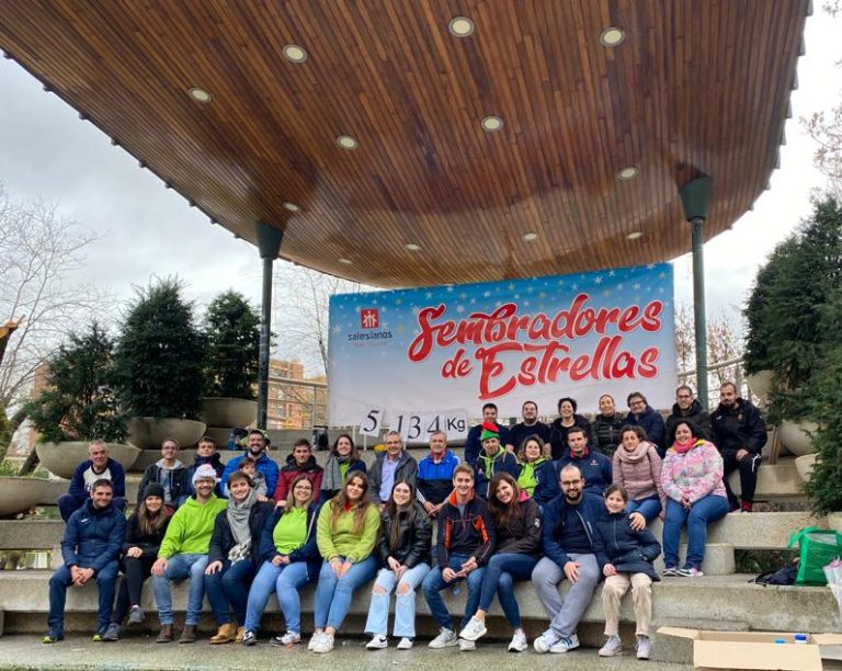 Puertollano se vuelca con los sembradores de estrellas