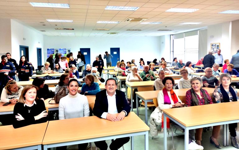 Colectivos de Puertollano participan en una jornada conmemorativa del Día Internacional del Voluntariado