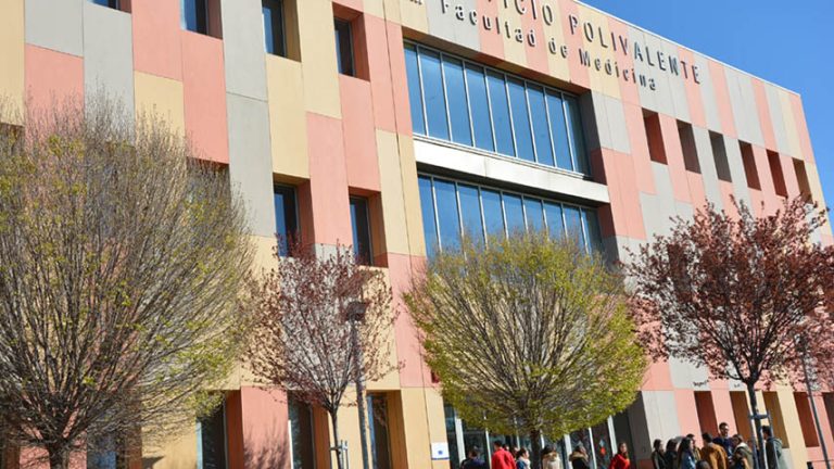 La Facultad de Medicina de Ciudad Real celebra mañana la IX Jornada Biomédica