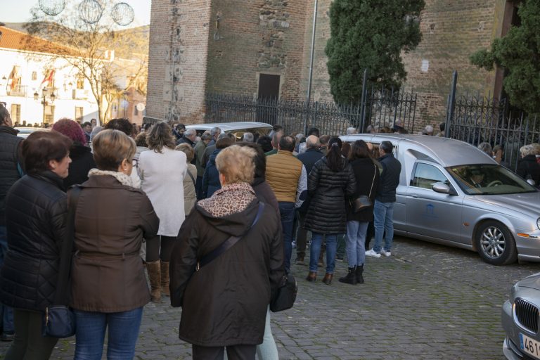 Piedrabuena despide a Belén entre muestras de dolor y consternación