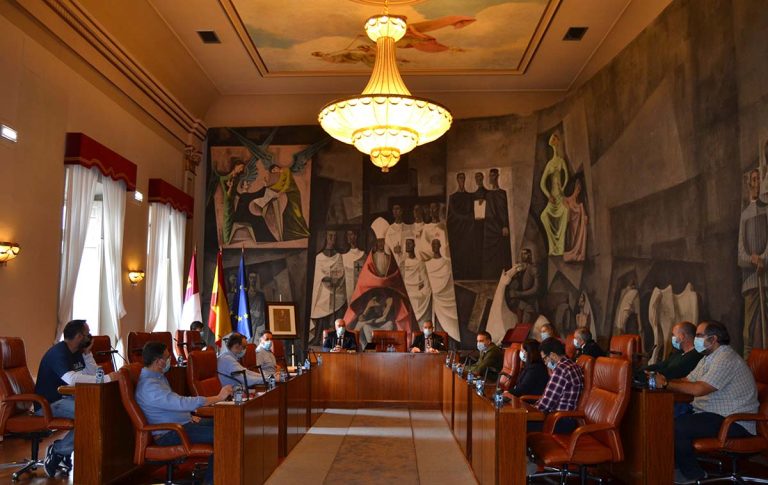 Julián Nieva afirma que los representantes del PP de la Diputación “no saben de lo que hablan, no leen los papeles y no se informan, o sencillamente mienten”