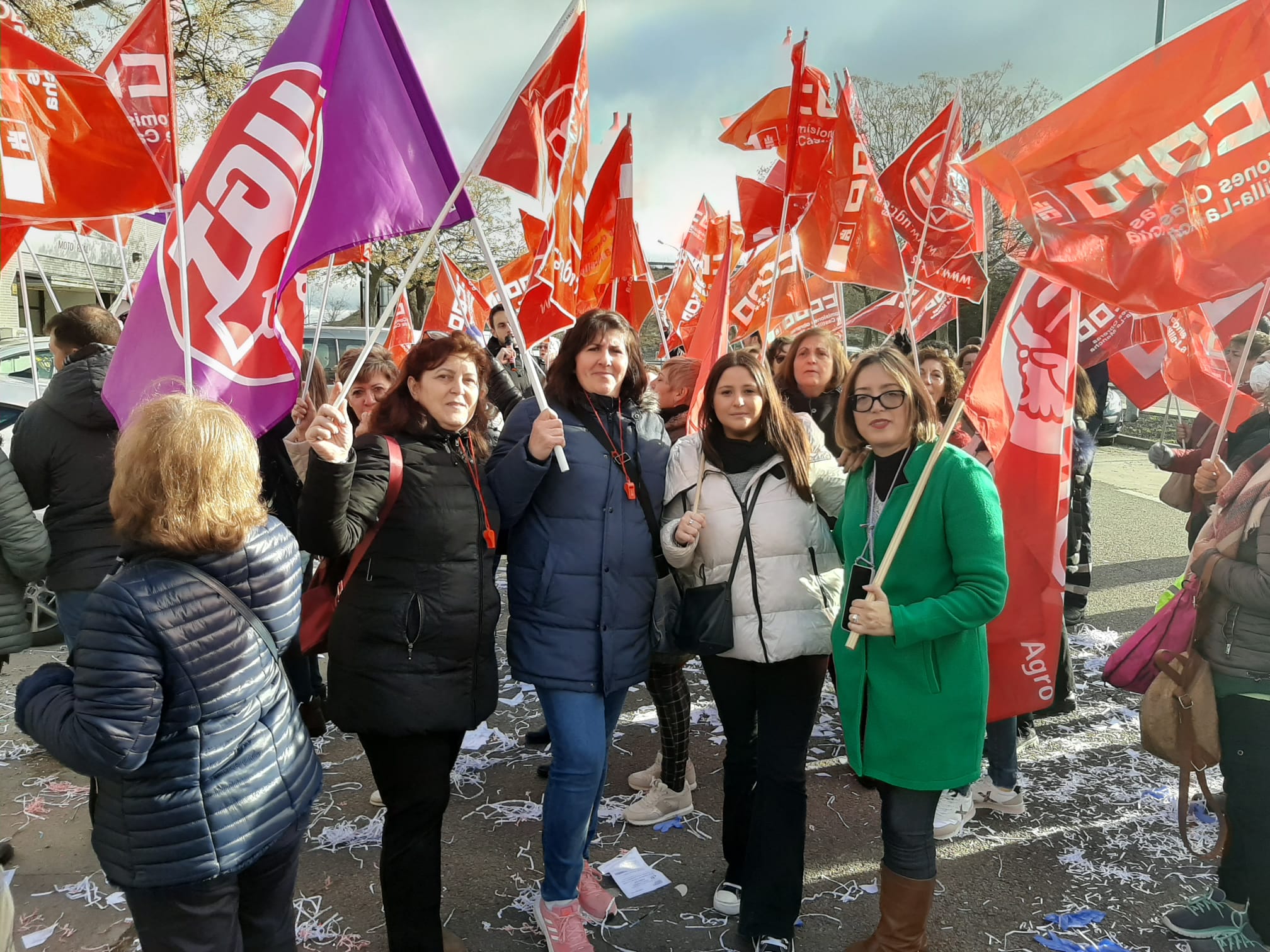 Las trabajadoras de la Limpieza de Ciudad Real claman por condiciones y ...