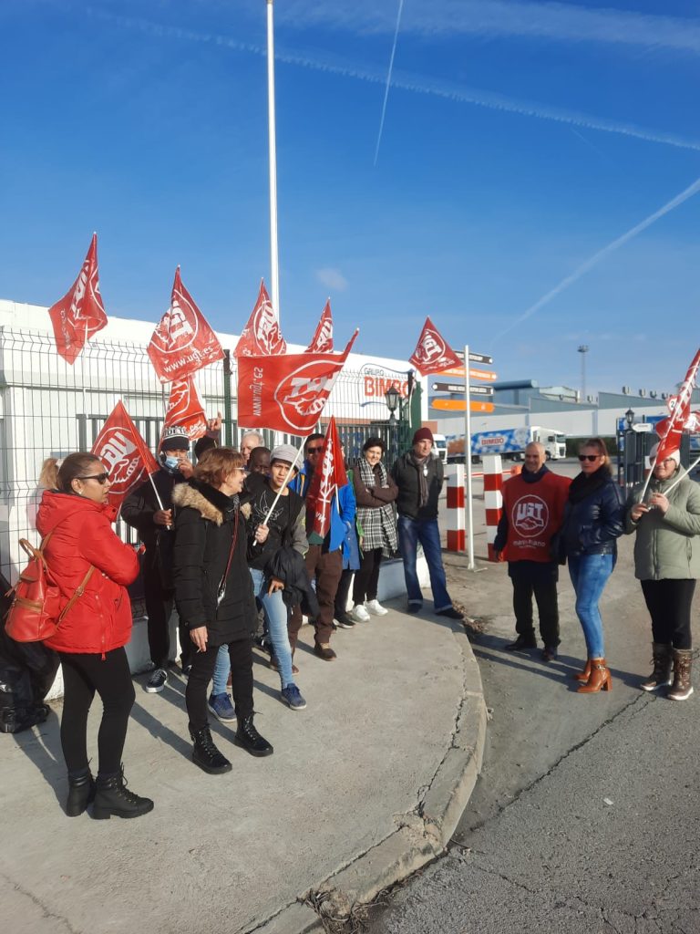 CCOO y UGT valoran y aplauden el seguimiento masivo de la primera semana de la huelga de la Limpieza