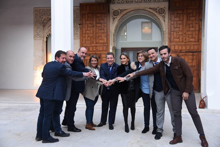 Page, pletórico por el Plan del Tajo, cree que el trasvase «empieza a acabar» y que el PP «debería avergonzarse»