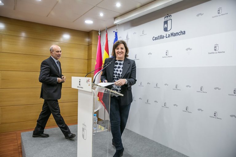 «El mercado de trabajo de Castilla-La Mancha mantiene los niveles más bajos de paro y el más alto de empleo en 15 años pese al contexto de incertidumbre internacional»