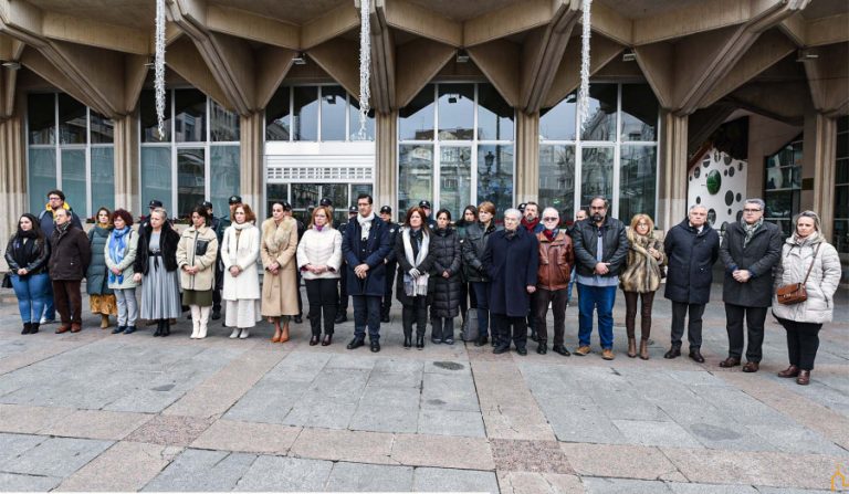 La Diputación aboga por que las administraciones tengan en sus agendas como prioridad la lucha contra la violencia de género