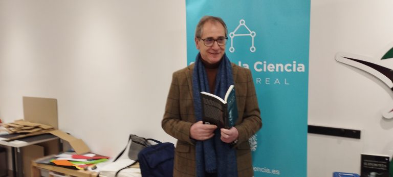 Ciudad Real: El catedrático Gerardo Fernández Juárez analiza el exorcismo y la brujería desde una perspectiva antropológica