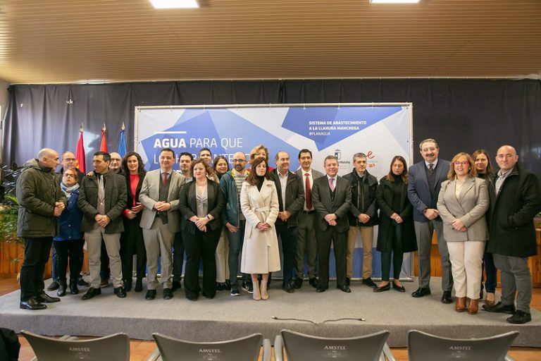 El Ayuntamiento de Valenzuela de Calatrava aplaude el convenio con la  entidad de Infraestructuras del agua de Castilla-La Mancha