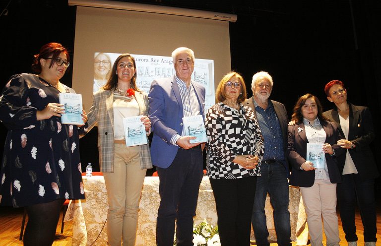 La escritora Aurora Rey Aragón presentará su novela “Ama-Mazu. Entre el azul y el blanco” en el Convento de la Merced el próximo 17 de febrero