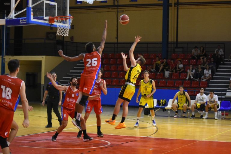 Una canasta separa al Bécares Baloncesto Ciudad Real de la victoria
