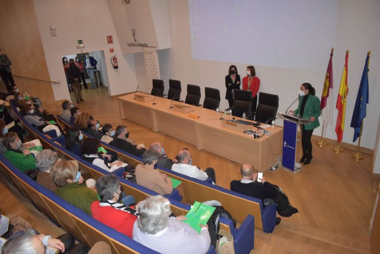 El Ayuntamiento de Ciudad Real se suma a la jornada sobre el cáncer de pulmón organizada por la AECC