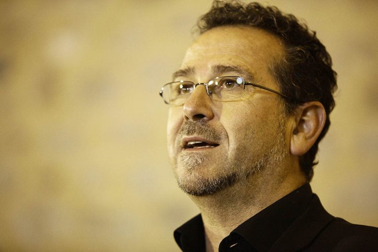 Luis Díaz-Cacho Campillo: “Nunca antes la poesía había tenido un espacio tan importante en nuestra provincia”