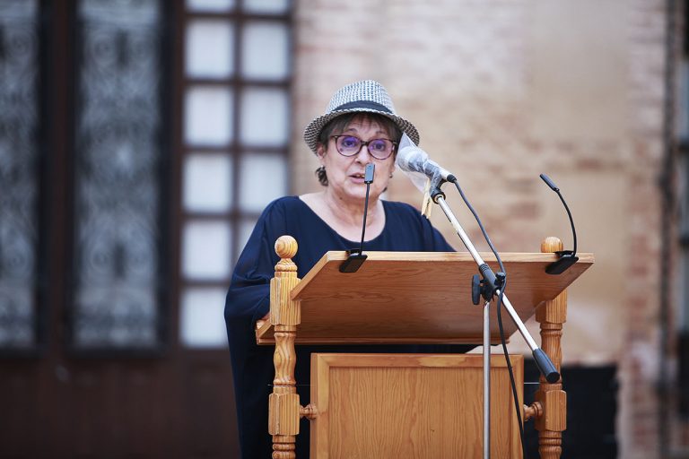 Eloísa Pardo Castro: “Sigo viendo las estrellas porque lo llevo en mi condición de aprendiz de poeta, de persona vitalista, pero no pierdo de vista el barro”