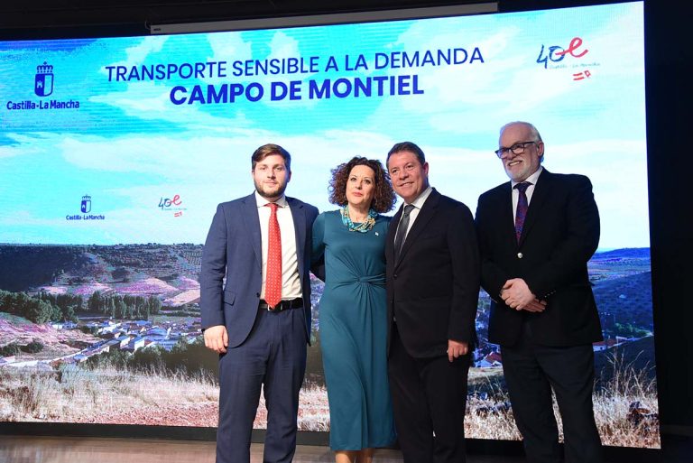 El PSOE de Villanueva de la Fuente traslada que “hay muchas esperanzas puestas en el nuevo servicio de Transporte Sensible a la Demanda”