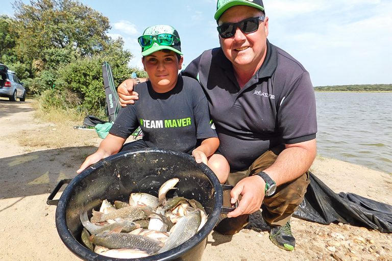 El almodovareño Alejandro Espinosa Lavanda, de 12 años, defenderá a España en el campeonato del Mundo de pesca deportiva