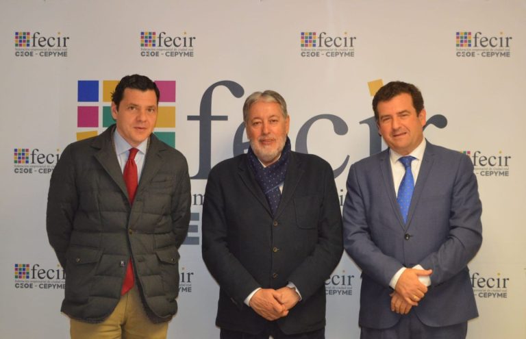 Vox se reúne con la Asociación Provincial de Empresarios de Estaciones de Servicio