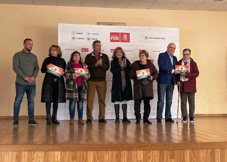 El PSOE de Valdemanco del Esteras homenajea a todos los hombres y mujeres que han formado parte de una lista socialista