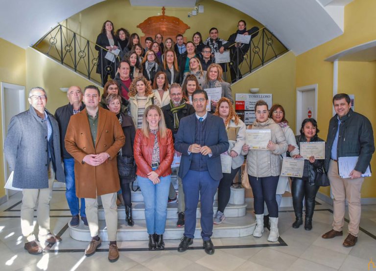 Caballero anuncia la inversión de 3,6 millones de euros para bonificar a las empresas que hagan contrataciones indefinidas a quienes se han formado en Promueve