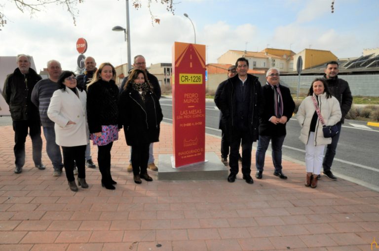 Caballero subraya la apuesta de la Diputación por la mejora de las comunicaciones en la inauguración de la CR-1226