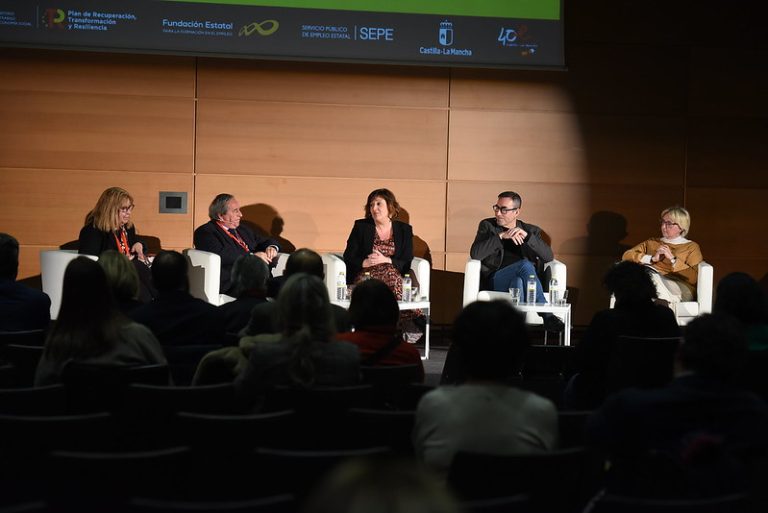 El Gobierno de Castilla-La Mancha ha mejorado la empleabilidad de más de 48.000 jóvenes desde 2015 a través de la formación, el apoyo al emprendimiento o el impulso a la contratación