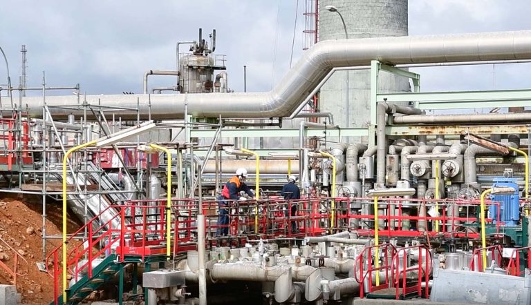 Repsol instalará en Puertollano una nueva línea de producción de plásticos reciclados con capacidad para fabricar 25.000 toneladas anuales