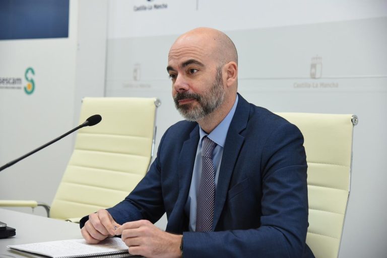 Castilla-La Mancha ofrece contratos de tres años a todos los especialistas que finalicen su residencia