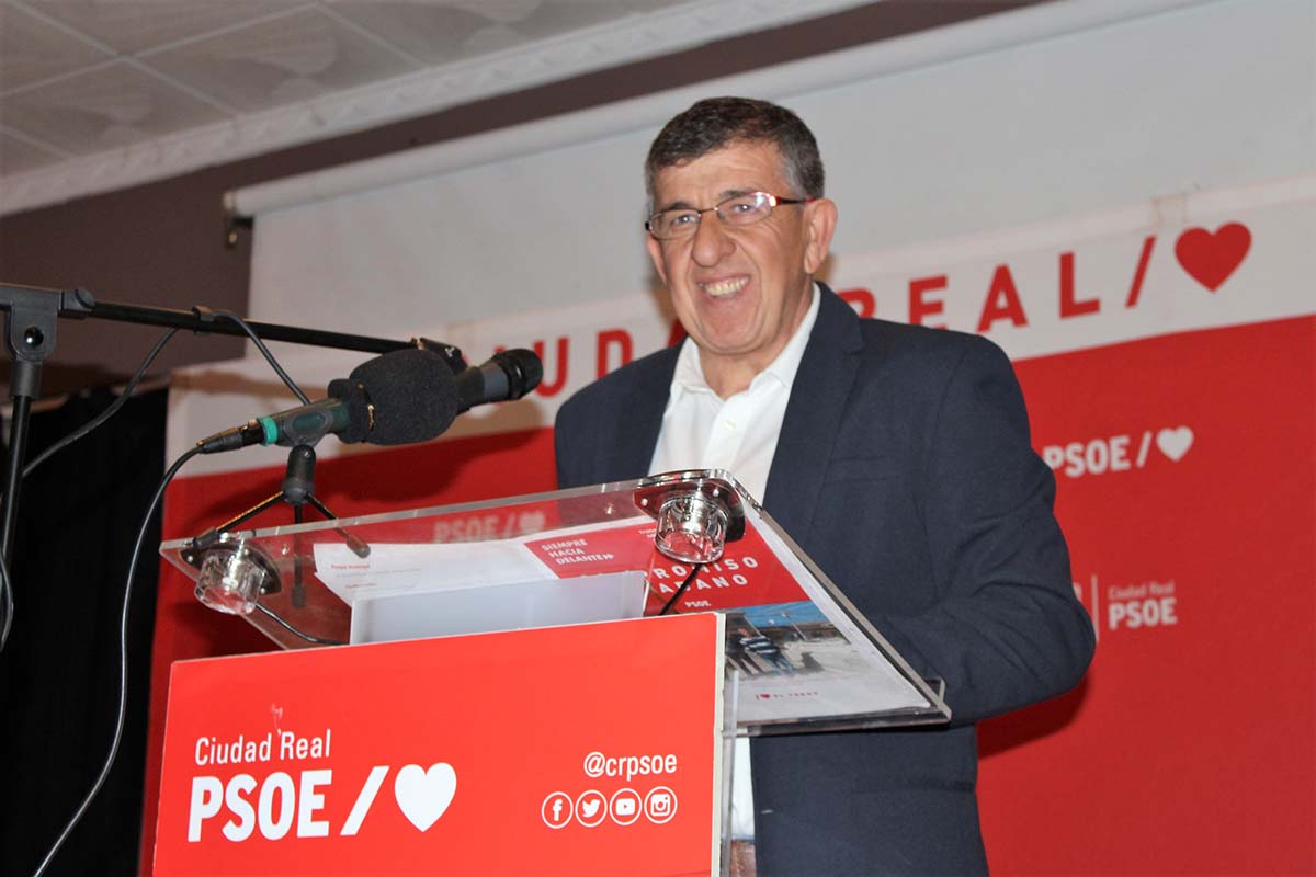 Ángel Gómez presenta su candidatura a la Alcaldía de El Torno ...