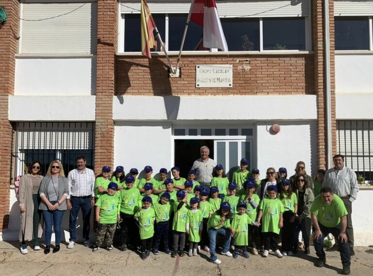 El alcalde de Villamayor de Calatrava anuncia un servicio de comedor escolar para el próximo curso y ayudas para libros y material