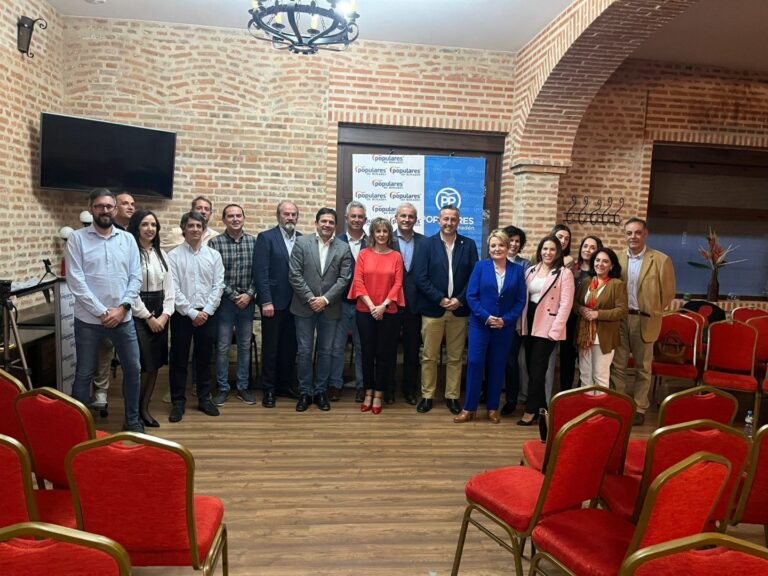Raquel Jurado será la candidata del PP a la alcaldía de Almadén acompañada de 15 personas más que conformarán la candidatura de los populares