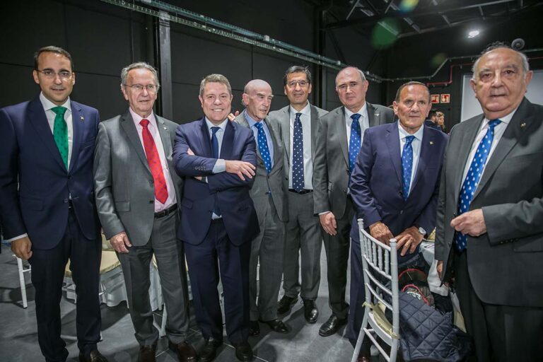 Globalcaja asiste a la presentación de la XII edición de FENAVIN y visita los tres nuevos pabellones del IFEDI