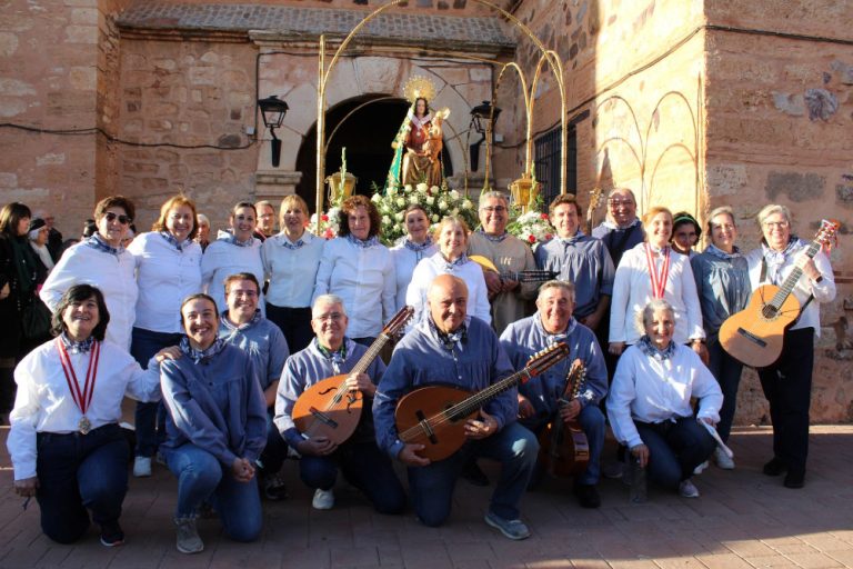 El buen tiempo acompaña a Granátula de Calatrava y anima la participación en la Romería de la Virgen de Oreto y Zuqueca