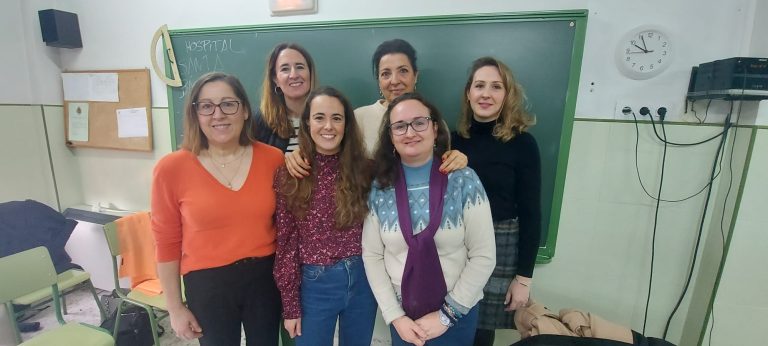 Seis mujeres profesionales del Hospital de Puertollano celebran el Día de la Mujer con el Colegio Santa Bárbara