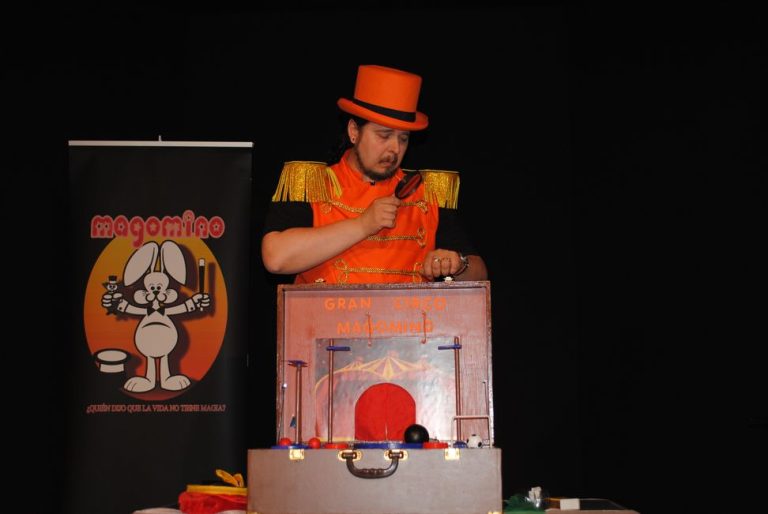 ‘El Domador mágico y su circo de pulgas’, este domingo en el infantil de Teatro de La Sensación