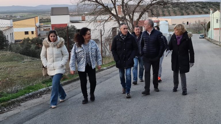 Puertollano: El Candidato del Partido Popular visita Ciudad Jardín