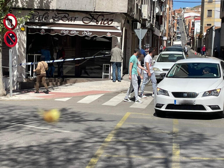Puertollano: Fallece una persona tras sufrir un infarto en un bar de la Avenida Primero de Mayo