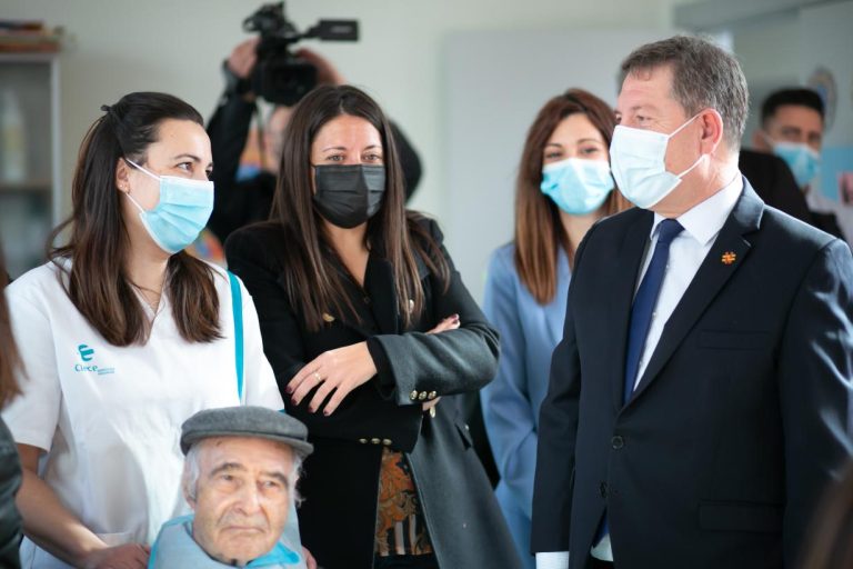 El Gobierno regional inaugura la reforma y ampliación del Centro de Día especializado en atención al alzheimer ‘El Olivo’, en Ciudad Real