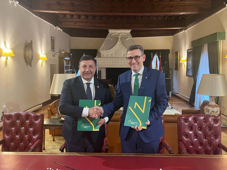 Eurocaja Rural financia a los ayuntamientos de la provincia de Ávila