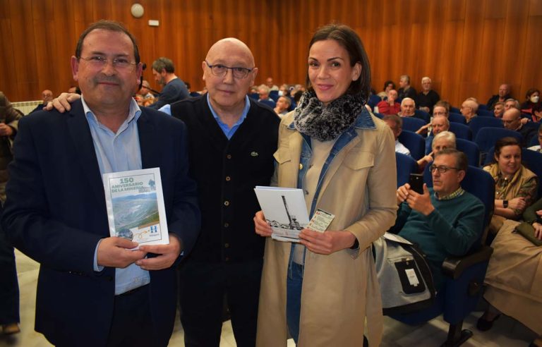 Luis Pizarro repasa los 150 años de minería que cambiaron el rumbo de la historia de Puertollano