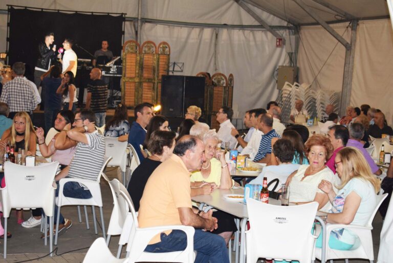 Puertollano: Abierto el plazo para solicitar el servicio de hostelería de la caseta municipal en las fiestas de mayo y septiembre