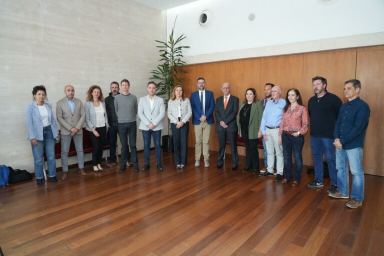 El Gobierno de García-Page califica de “histórica” la legislatura del 2019 al 2023 a la hora de llegar a acuerdos en materia educativa