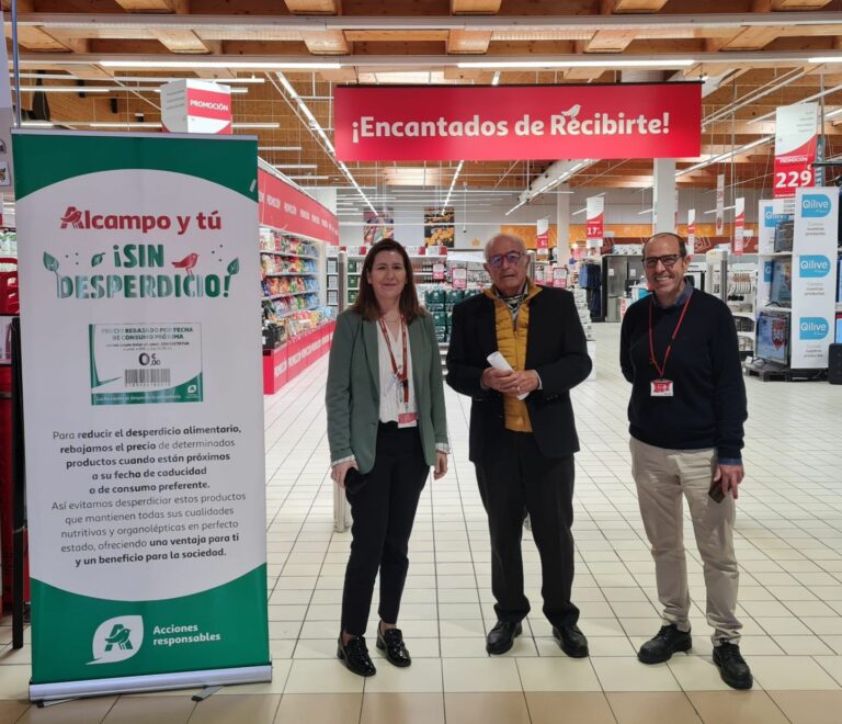 El Banco de Alimentos de Ciudad Real recibe el apoyo del hipermercado Alcampo de Valdepeñas