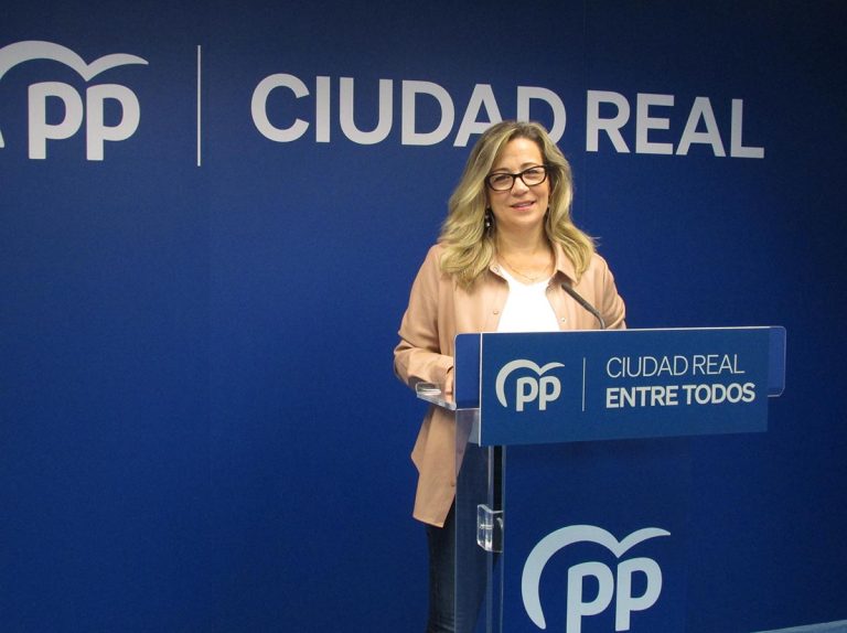 Merino: «Las mujeres tenemos claro que el partido del Tito Berni y el que suelta a los violadores es el PSOE de Page y de Pedro Sánchez»