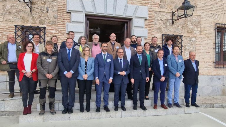 La nueva Ley de Montes y gestión forestal sostenible consolida la importancia del sector y la apuesta del Gobierno regional por el medio natural y rural