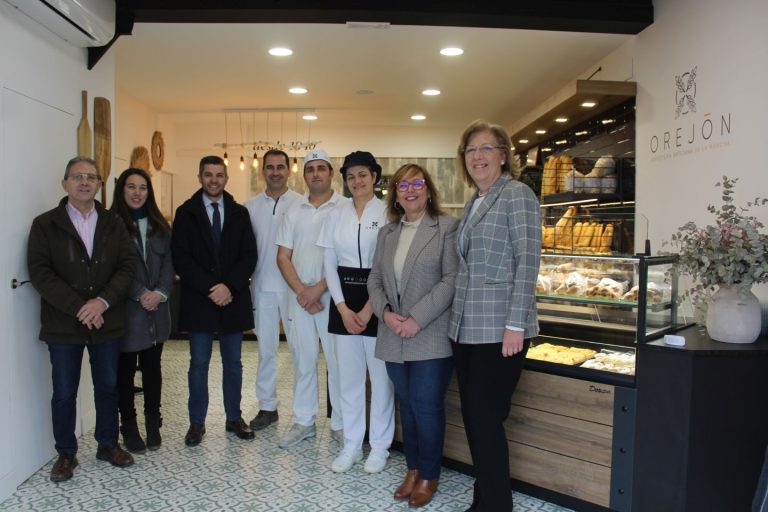 El Gobierno de Castilla-La Mancha apuesta por las figuras de calidad como el Pan de Cruz que se elabora en la provincia de Ciudad Real