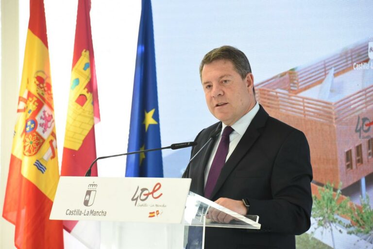 García-Page subraya que Castilla-La Mancha gestiona “más de 1.000 millones de euros de fondos europeos” con “miles de empleos vinculados”