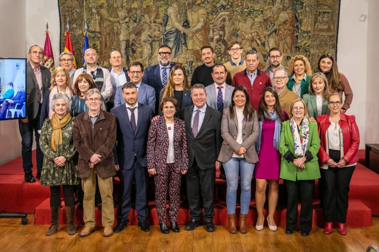 Castilla-La Mancha presenta su nuevo servicio nocturno de la Red de Viviendas de Mayores, «pionero» en España