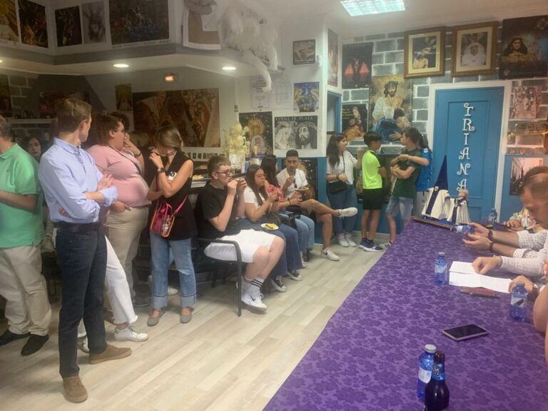 Cinco grandes bloques centran la tertulia en torno a la figura del Nazareno en la Semana Santa de Ciudad Real
