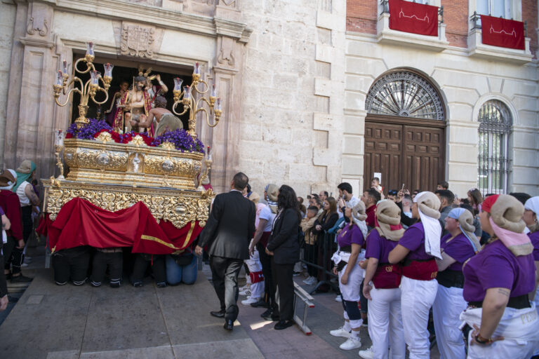 Ciudad Real: El Prendimiento y Coronación de Espinas completan un primaveral Domingo de Ramos